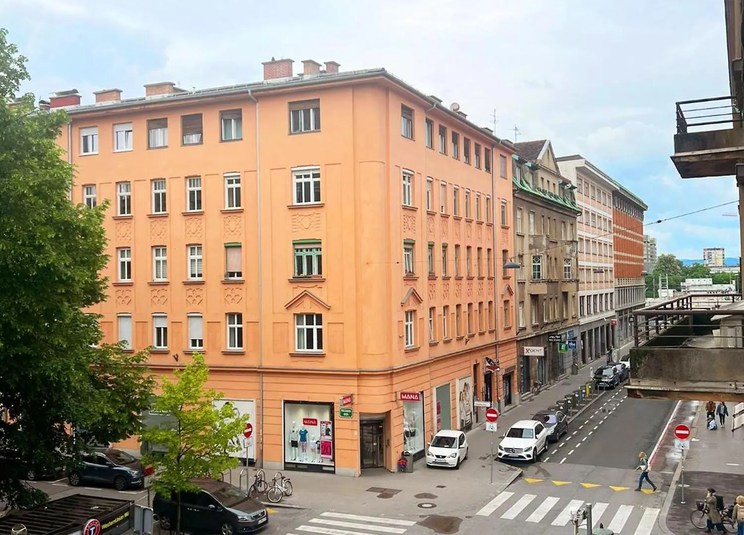 Hostel Rooms Miklosiceva Ljubljana Slovenia