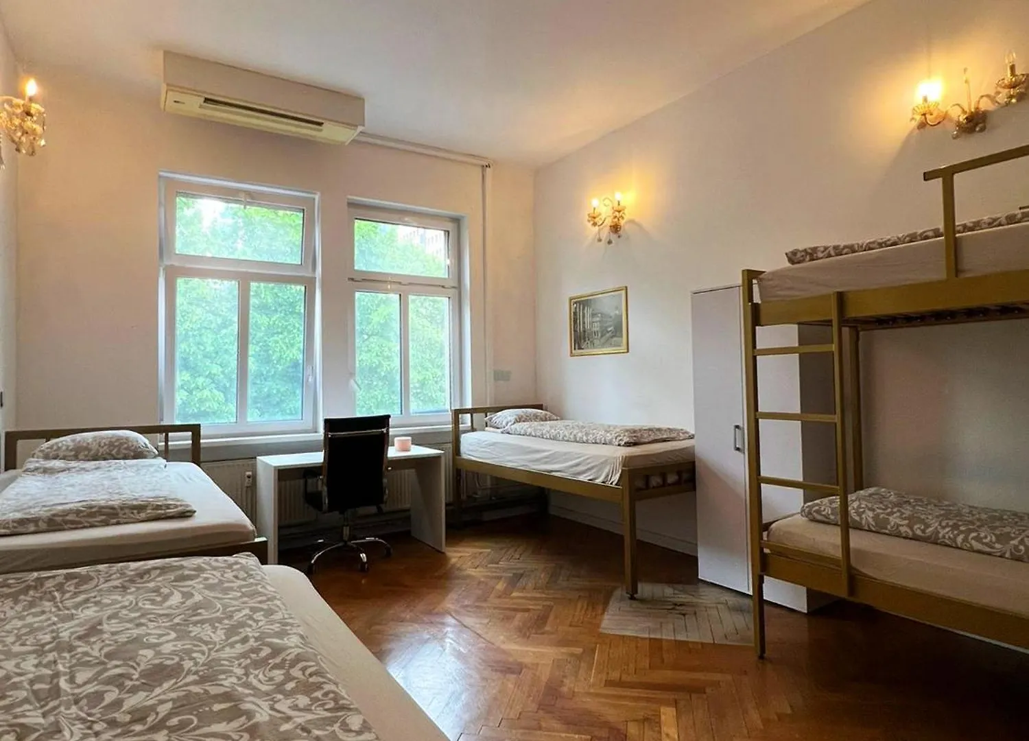 Hostel Rooms Miklosiceva Ljubljana
