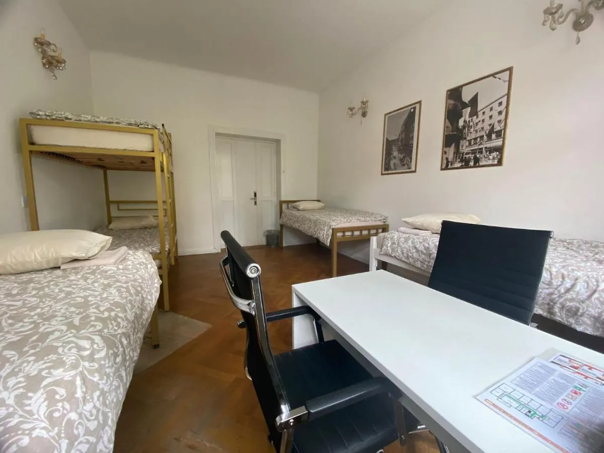 Hostal Rooms Miklosiceva Liubliana